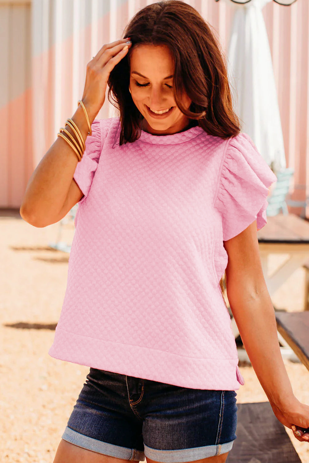Rosafarbenes, kurzärmliges Pullover-Oberteil mit Rüschen