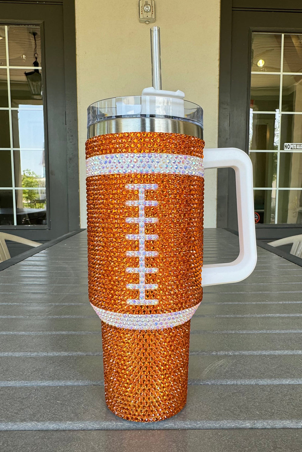 Rugby-Fußball-Becher mit Strasssteinen, 40 oz