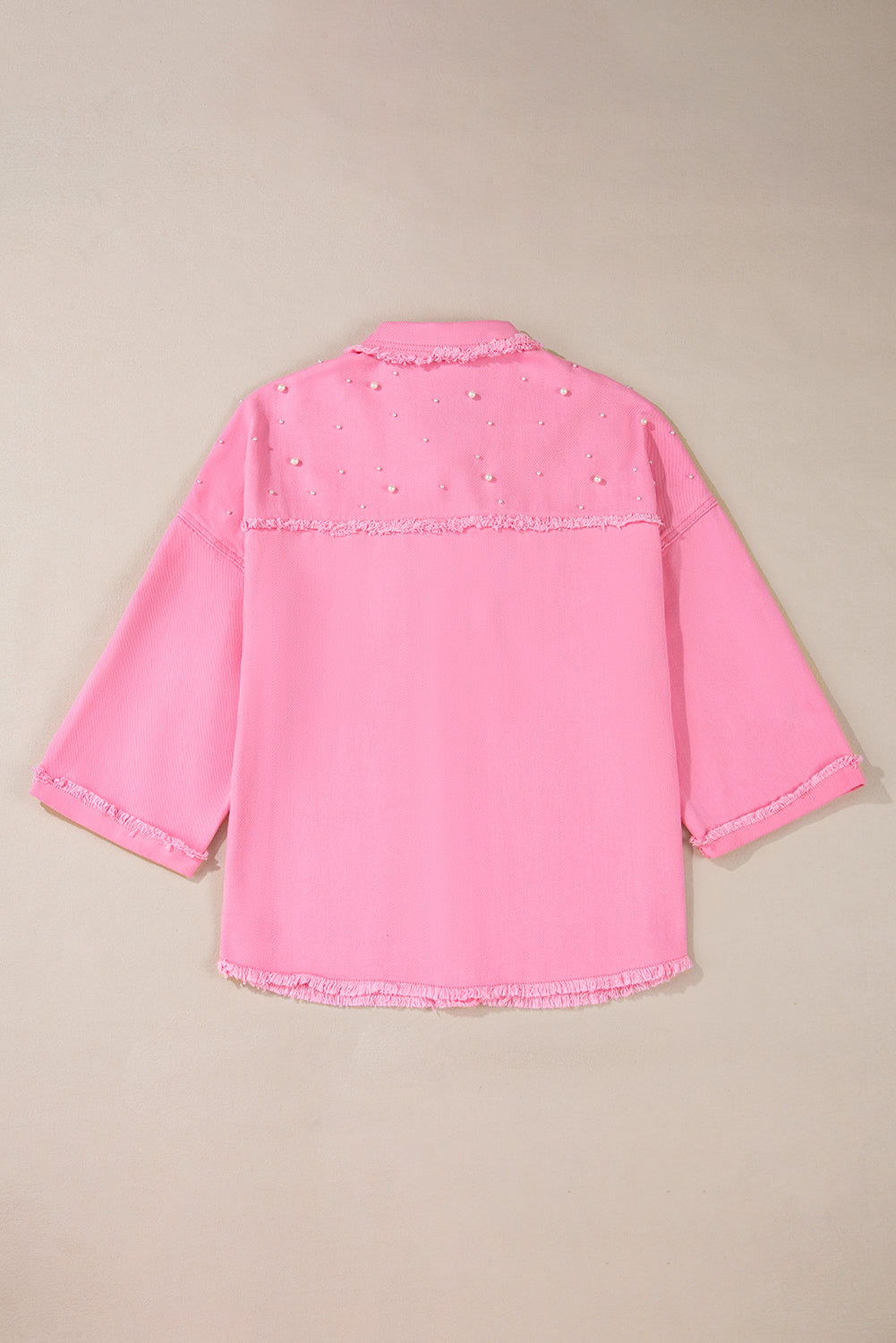Jeansjacke mit Perlenbesatz