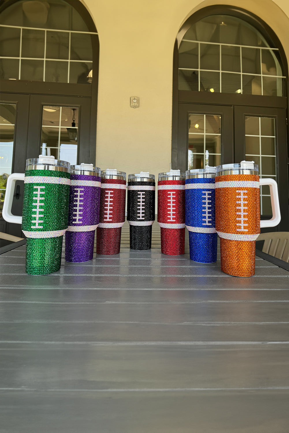 Rugby-Fußball-Becher mit Strasssteinen, 40 oz