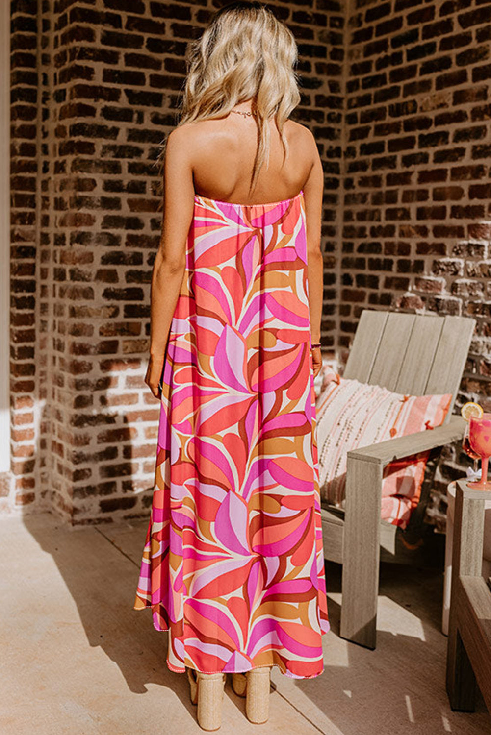 Bandeau-Urlaubskleid mit Rosen-Blumenmuster und hohem Bund
