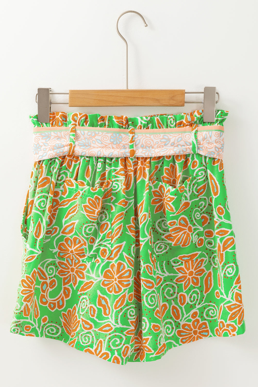 Lässige Shorts mit Blumenknoten und hoher Taille