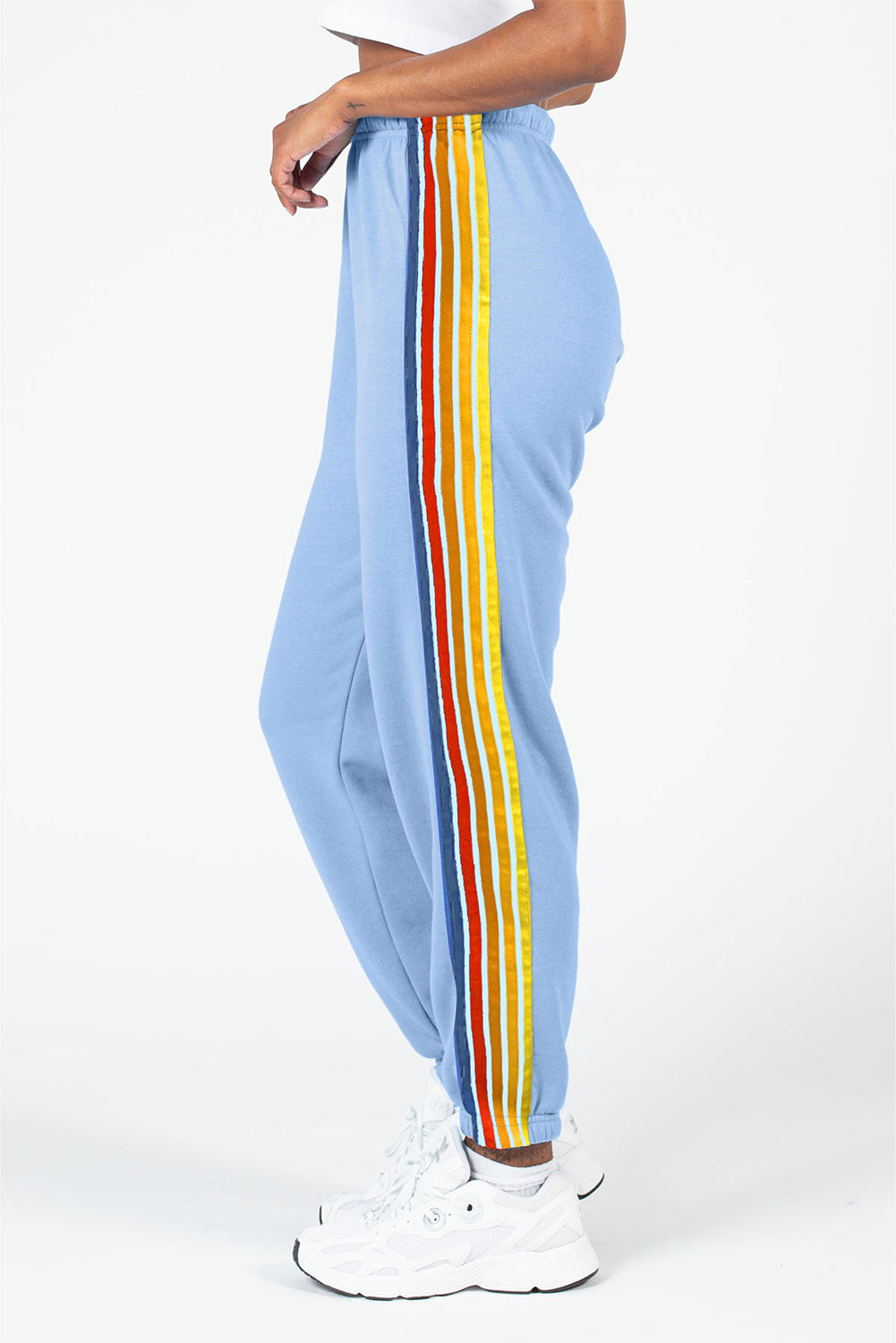 Jogginghose mit Regenbogen-Print und hoher Taille