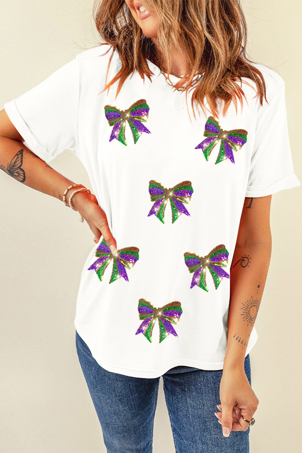 Weißes Rundhals-T-Shirt mit Paillettenschleife
