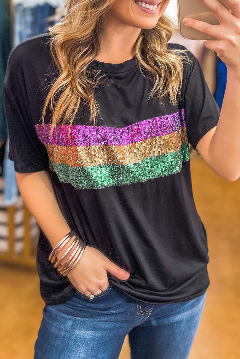 Weißes Mardi Gras T-Shirt mit Paillettenstreifen