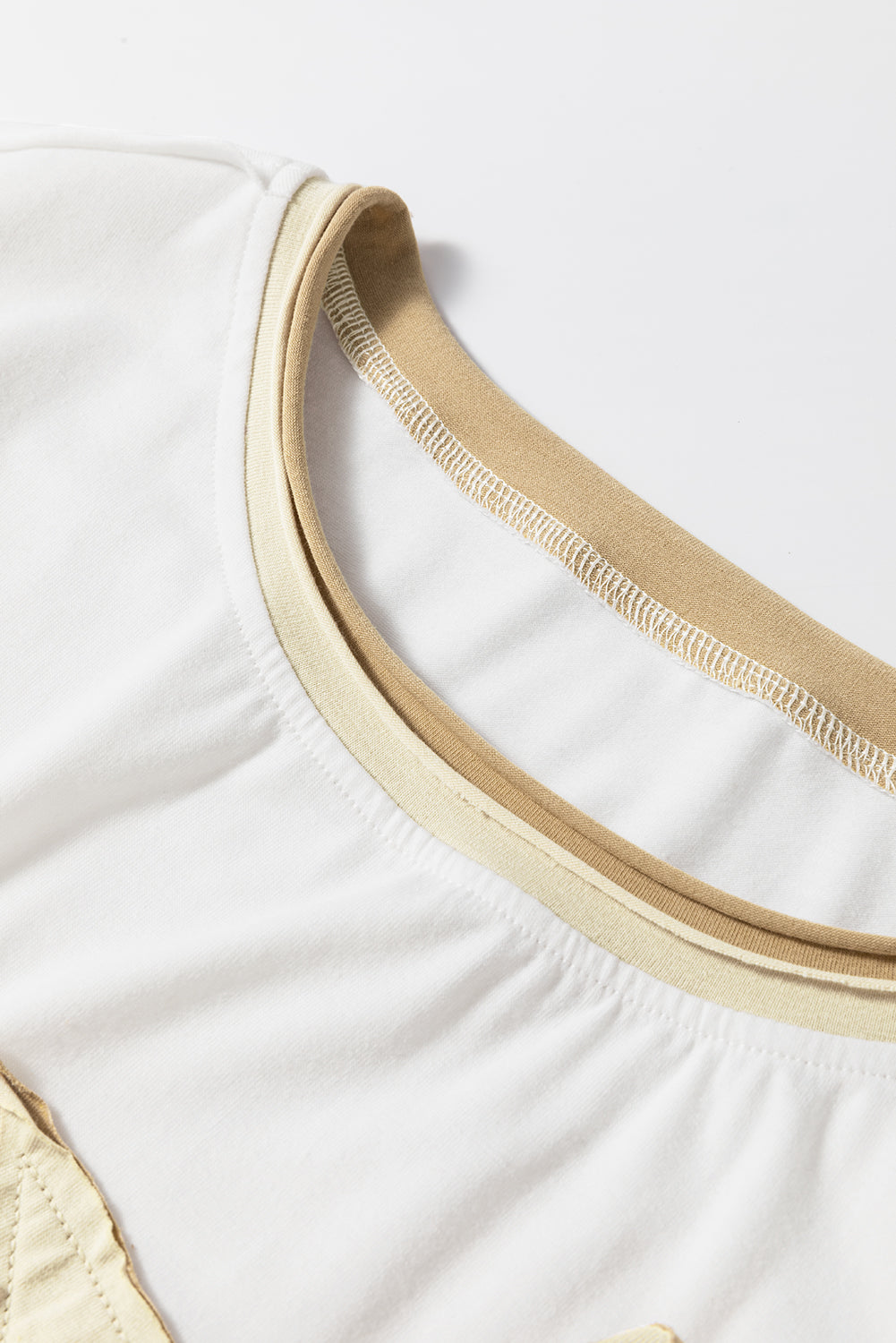 Weißes Oversize-T-Shirt mit Sternschnuppen-Patch