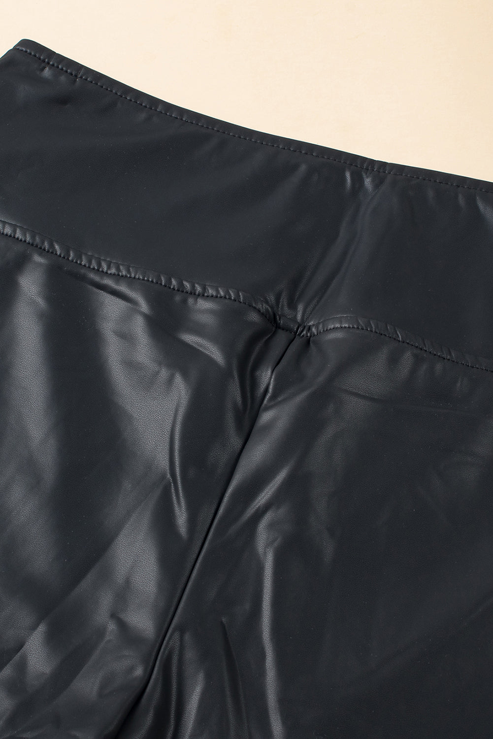 Schwarze Skinny-Leggings aus Kunstleder