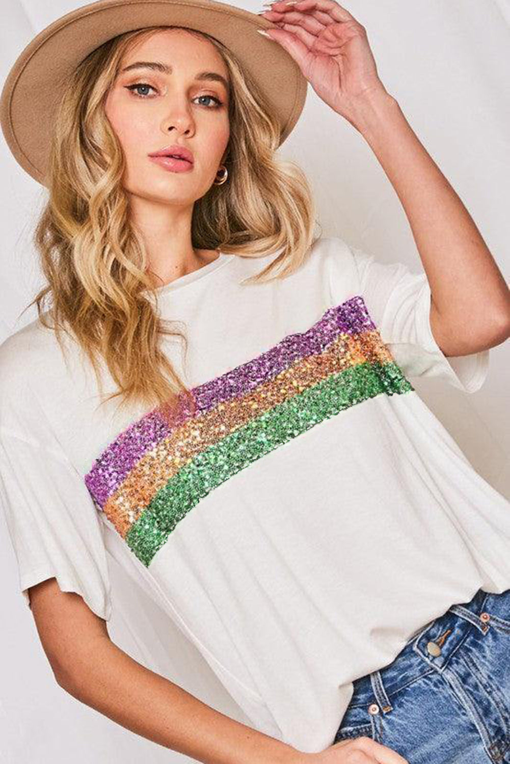 Weißes Mardi Gras T-Shirt mit Paillettenstreifen