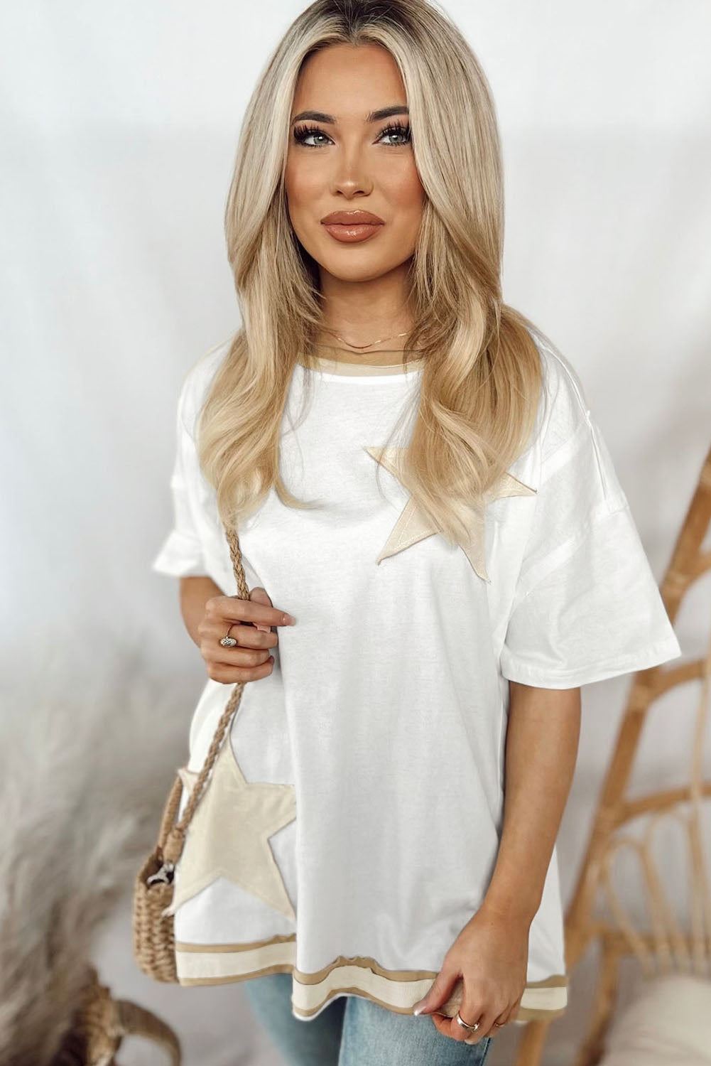 Weißes Oversize-T-Shirt mit Sternschnuppen-Patch