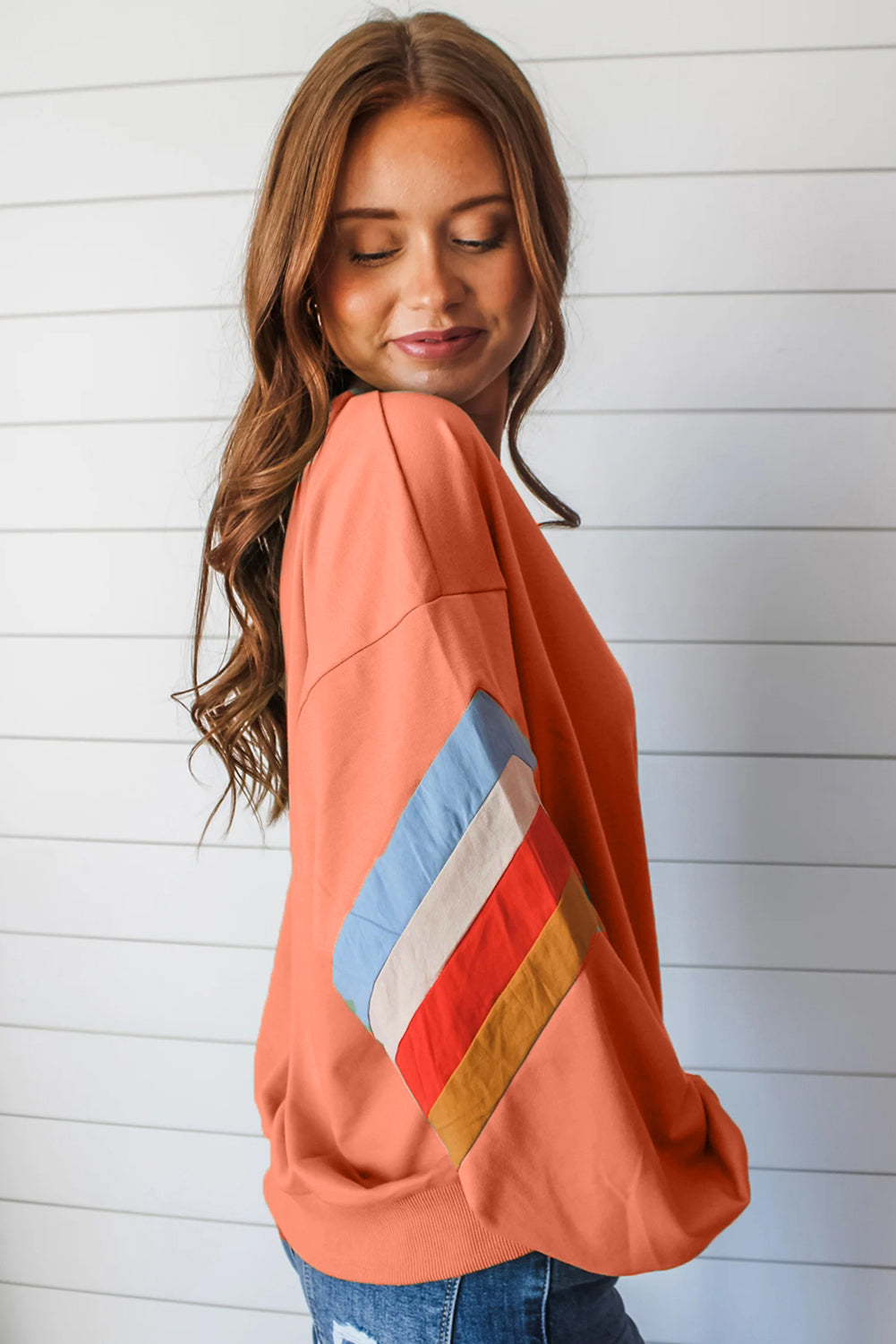 Sweatshirt mit Regenbogenstreifen