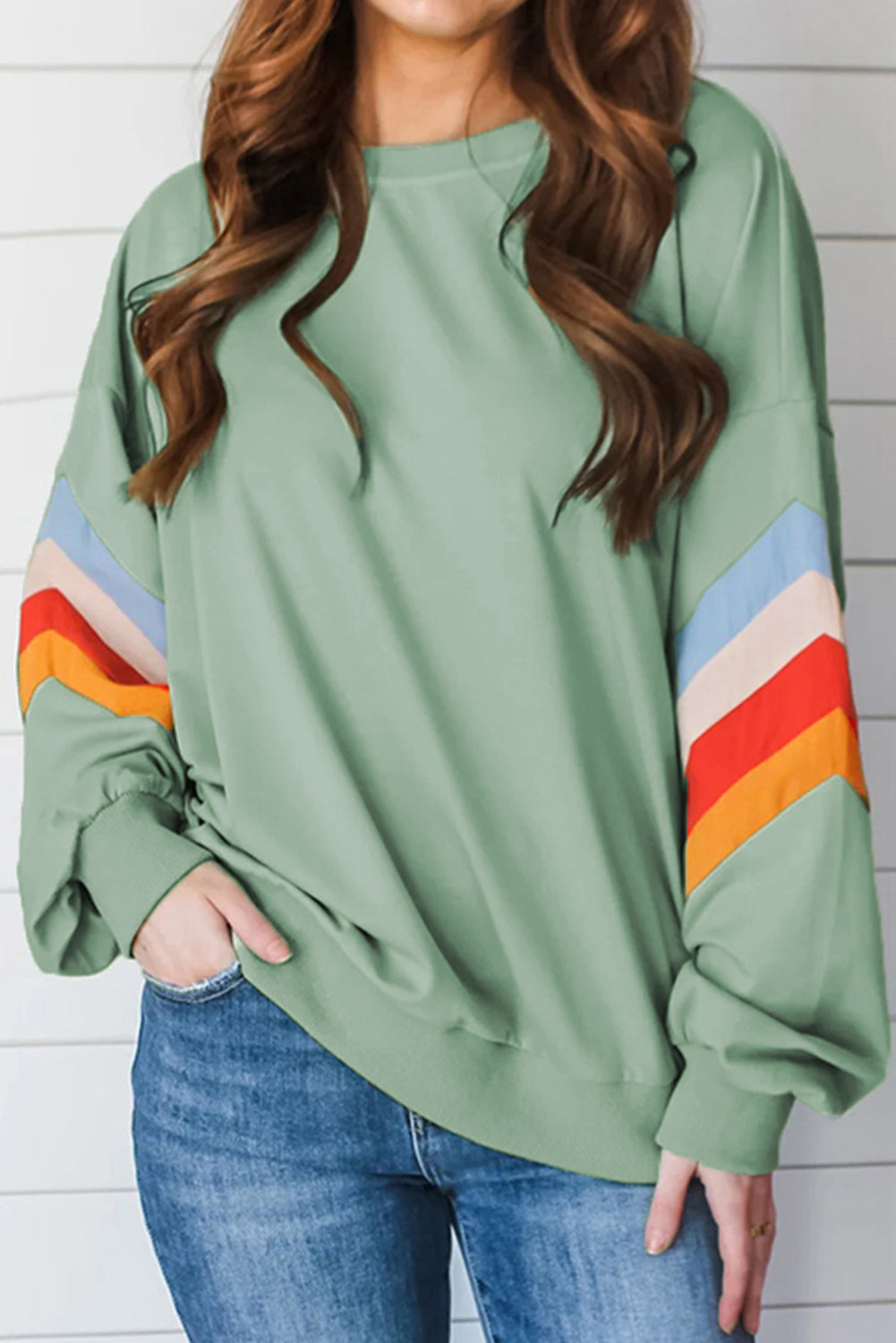 Sweatshirt mit Regenbogenstreifen