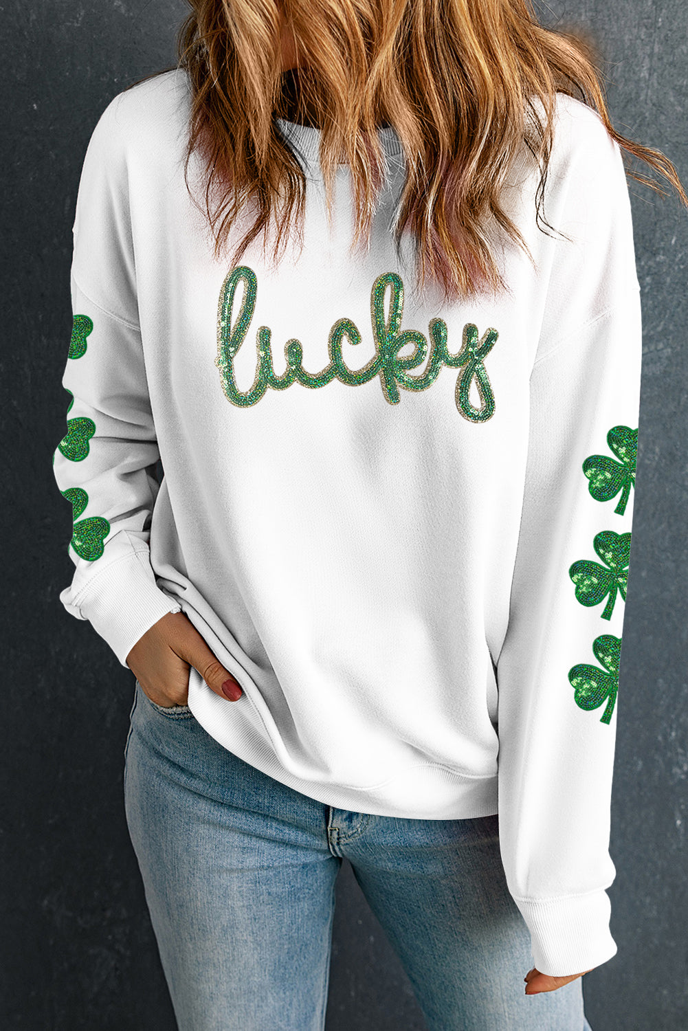 Weißes Sweatshirt mit Kleeblatt-Pailletten